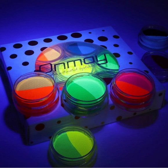 Brand new ONMAY Water Activated Eyeliner, UV Glow Blacklight Fluorescent… - Picture 5 of 9